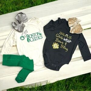 Baby Girl Gap Boston Sports Fan Onesie Oufits Celtics Bruins size 6-12 months